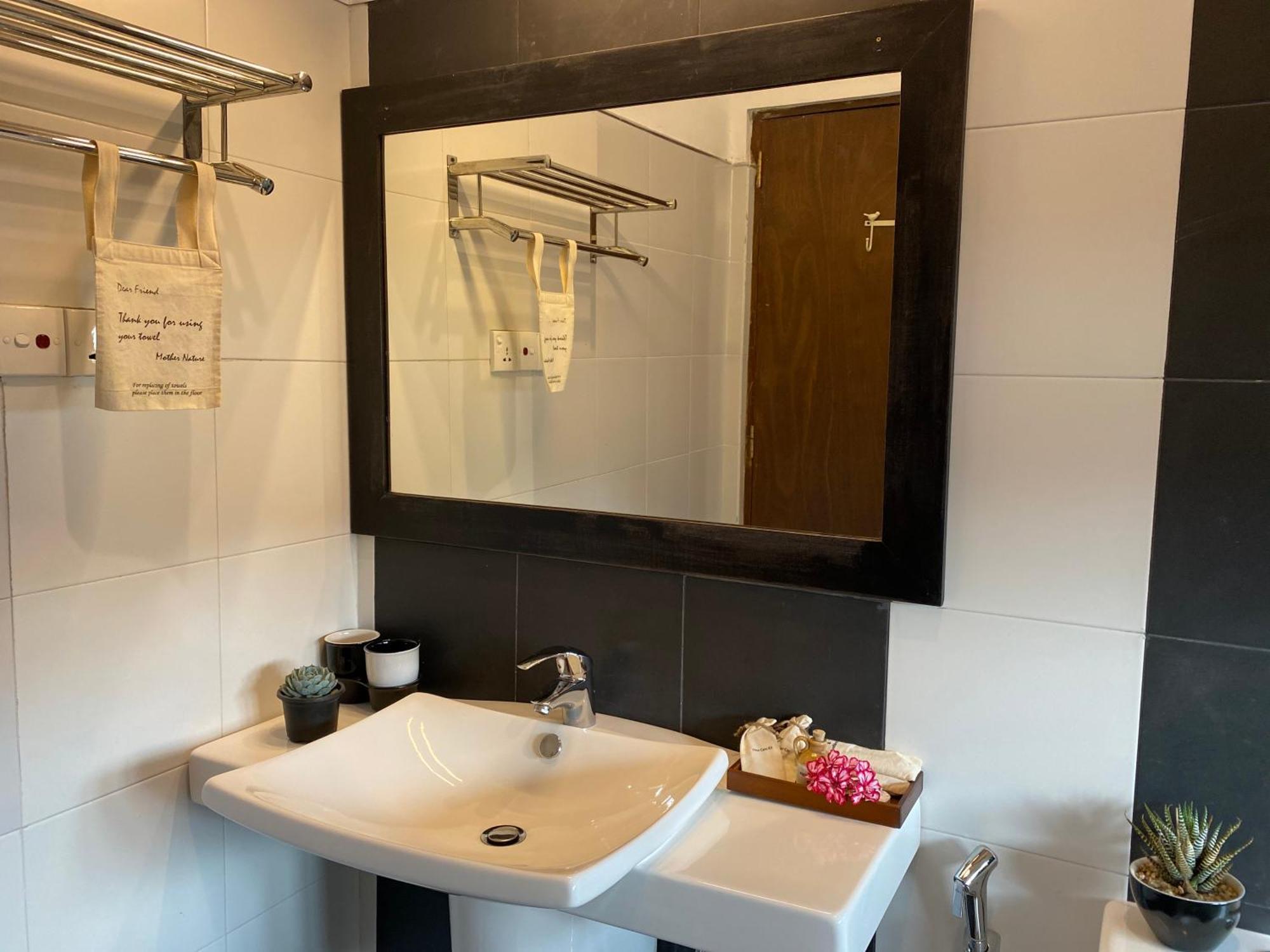 Manuel Manor Hotel Labugolla ห้อง รูปภาพ
