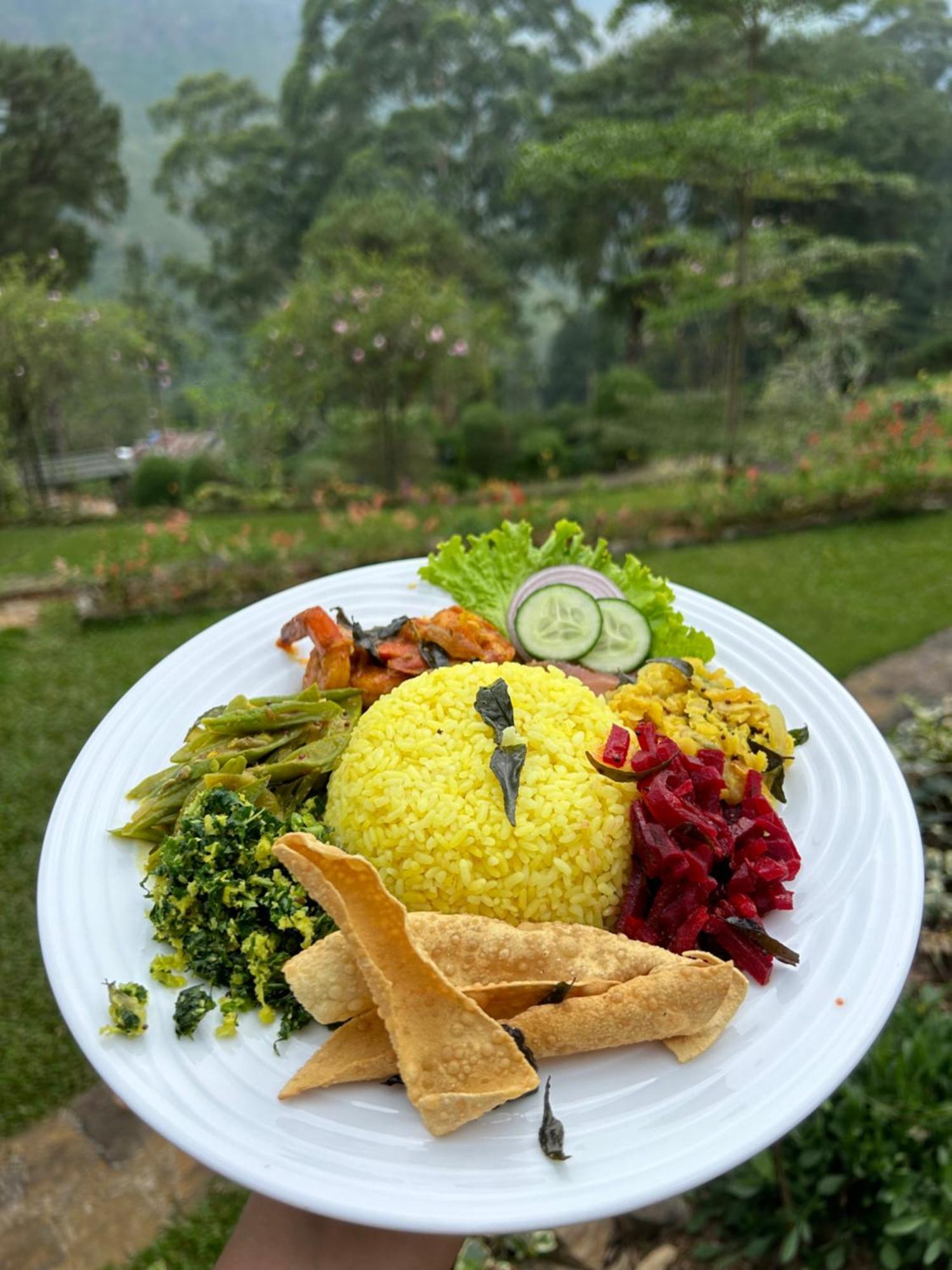Manuel Manor Hotel Labugolla ภายนอก รูปภาพ