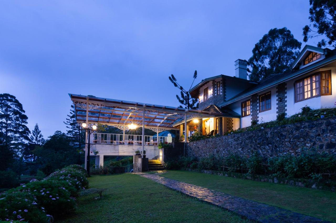 Manuel Manor Hotel Labugolla ภายนอก รูปภาพ